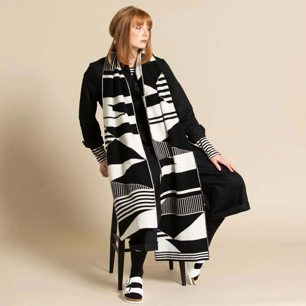 Green Thomas Semaphore Blanket Scarf - Black White